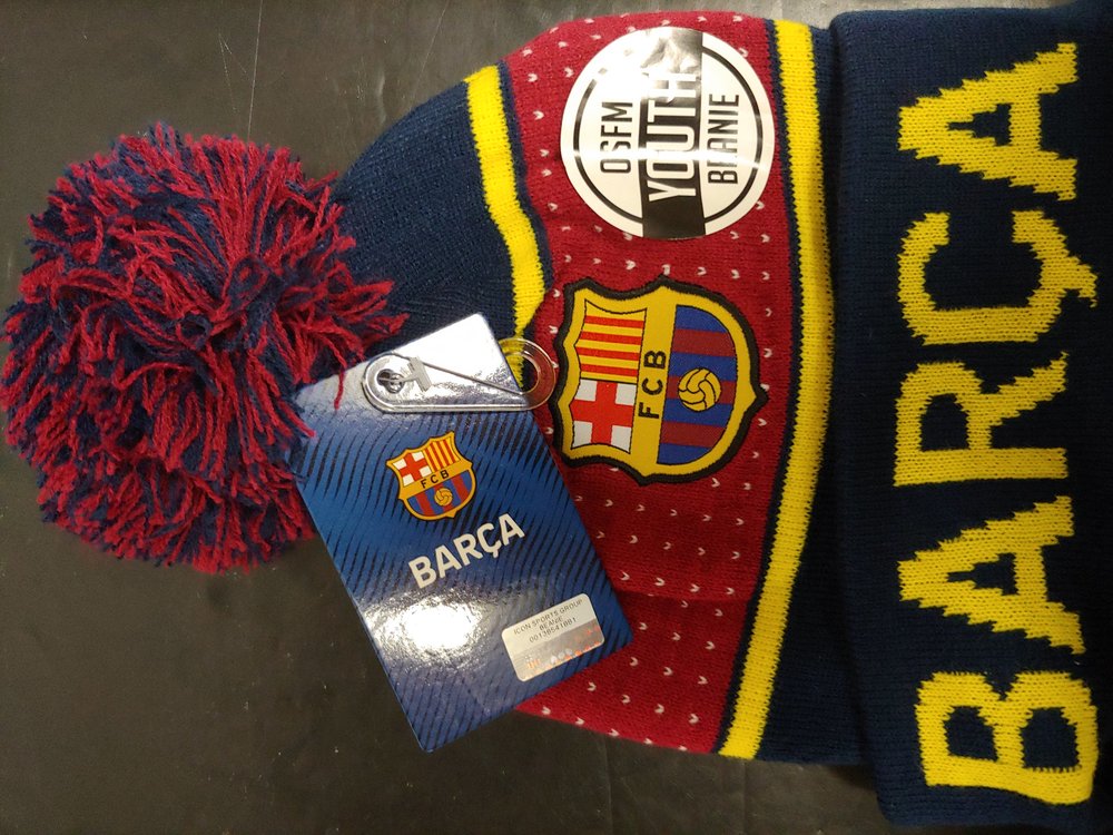 Barca youth beanie